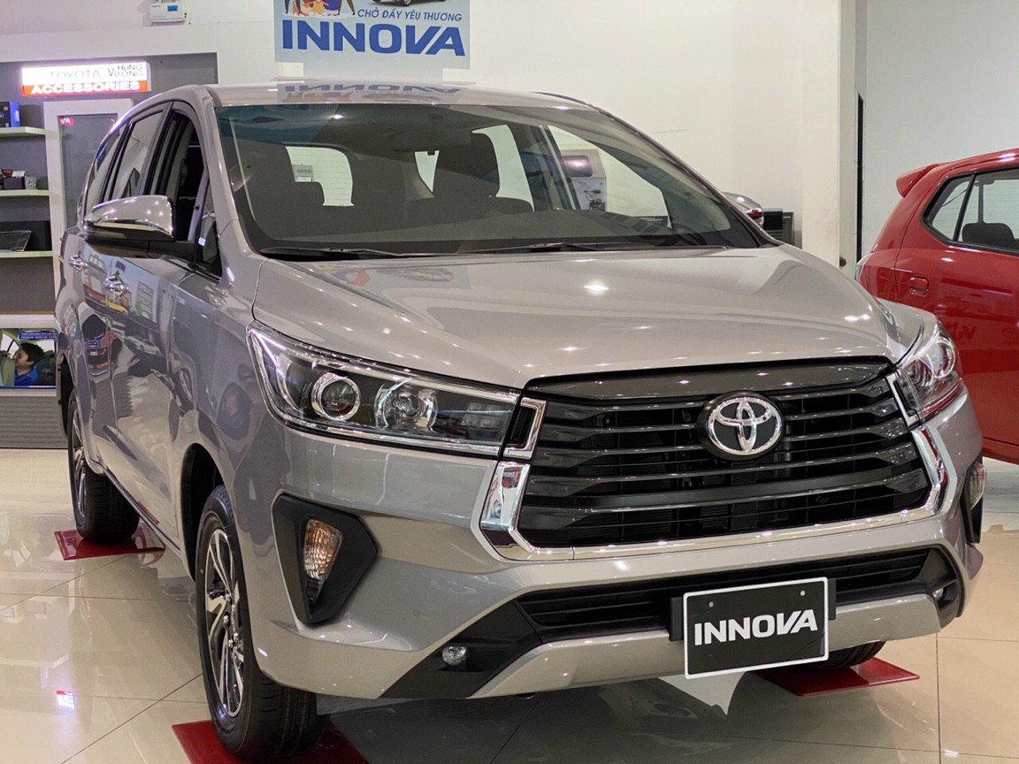 Toyota Innova G